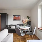 Urban Nest Starowislna 95 شقة *
