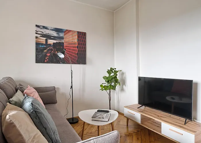 Urban Nest Starowislna 95 *